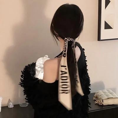 魔幻女儿国 封面